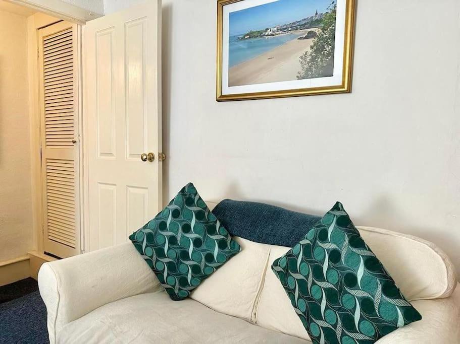 Ship Cottage Tenby Beach 50M Экстерьер фото
